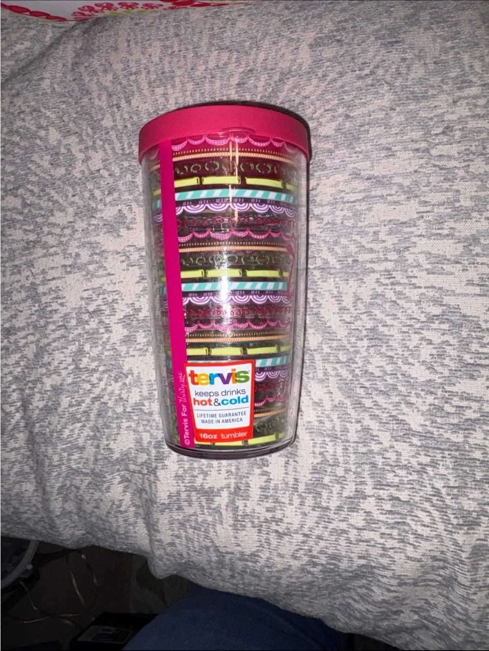 Thirty-One Deluxe Beauty Bag in Citrus Medallion pattern + tervis cup + lid new